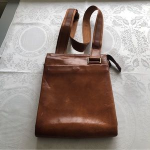 Vera Pelle Men’s Boho Retro Italian Leather Cognac Brown Crossbody Massager Bag